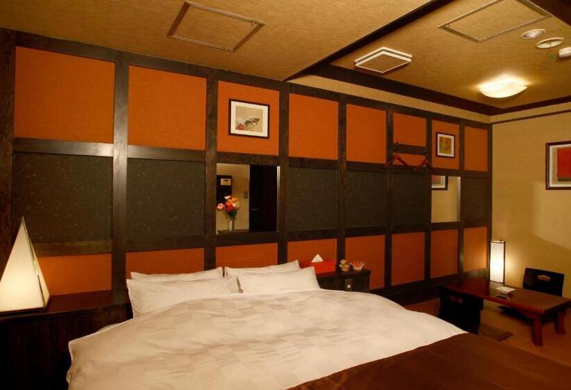 בית מלון כפרי K S Aba Adult Only