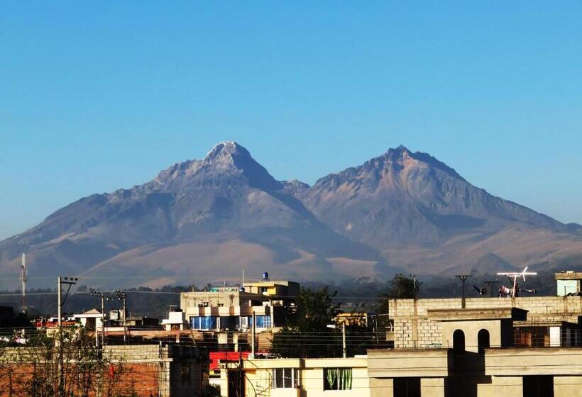 تختخواب و صبحانه Casa Del Montañero