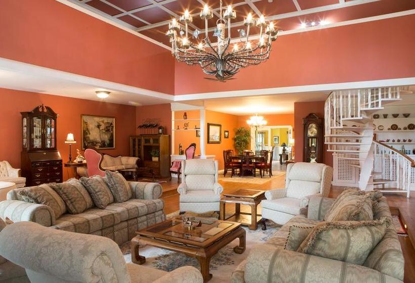 مبيت وإفطار Sleepy Creek Country Manor