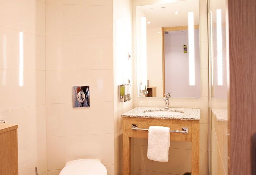 هتل Hampton By Hilton Aachen Tivoli