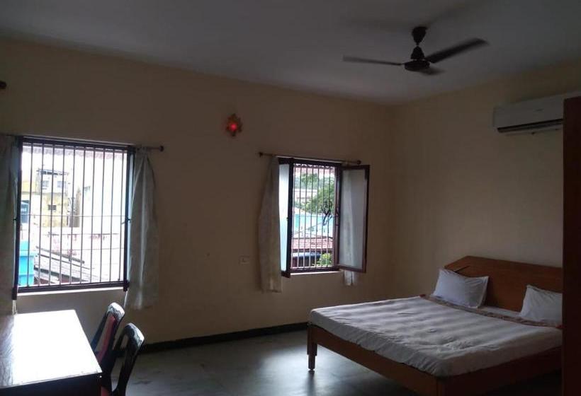 هتل Sarvamangalam Inn