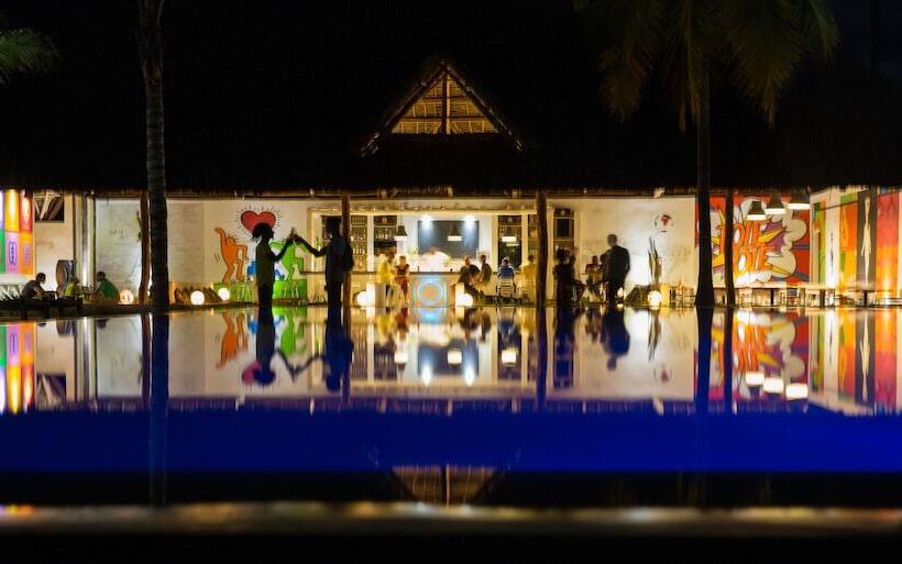 ホテル The Loop Beach Resort