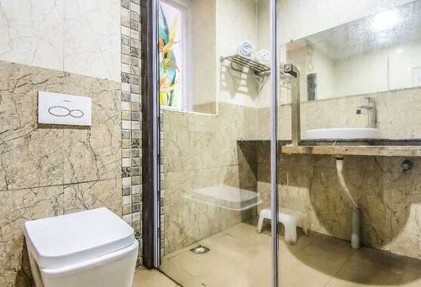 אתר נופש Fabescape St Clouds   Government Botanical Garden   500m