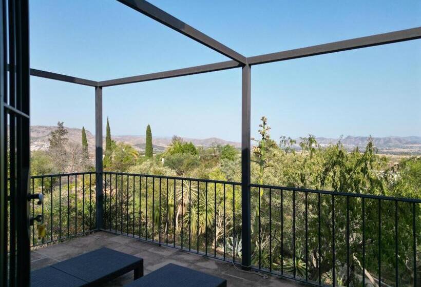 ベッドアンドブレックファースト Finca Flamenco Holiday Suites