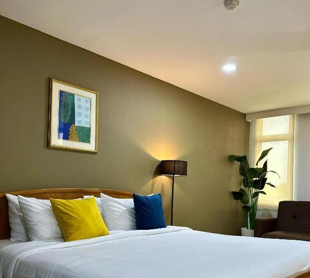 Отель Medeseri Holistic Health And Wellness Centre