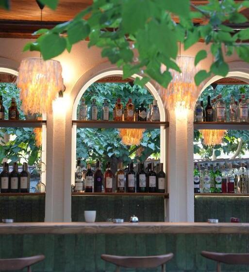 هتل Pietra Social House