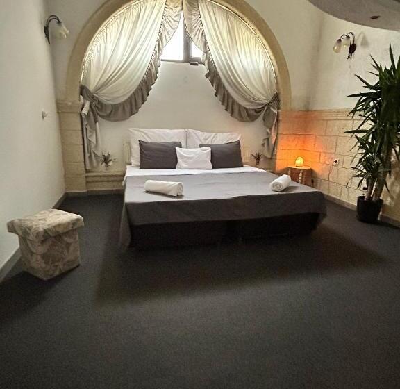 London Hostel
