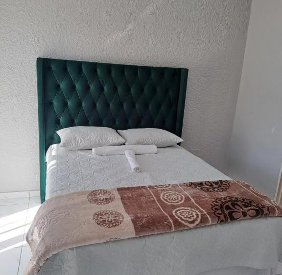 פנסיון Randhart Guesthouse