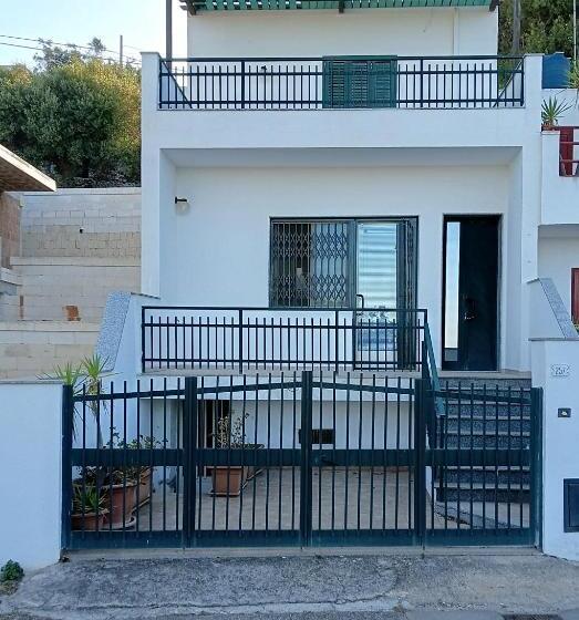 بنسيون Alba Di Mare Apparamento Con Parcheggio E Vista Mare
