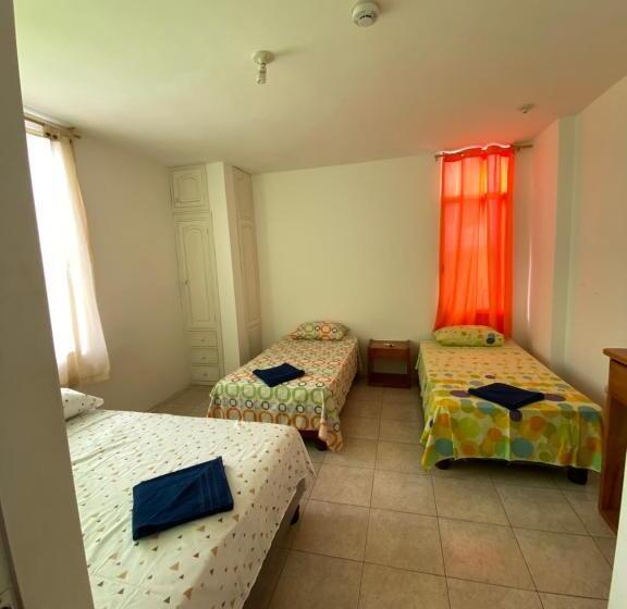 بنسيون Hostal El Paraíso