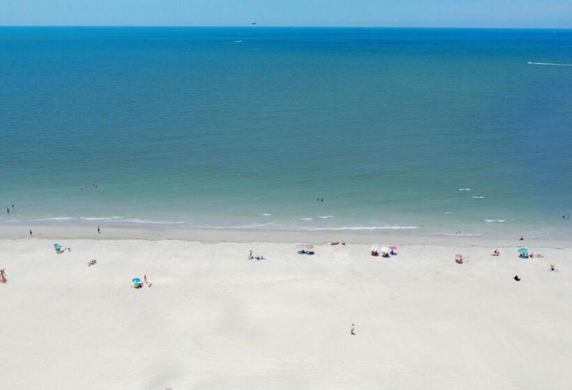 Tropic Terrace Suite #45   Beachfront Resort