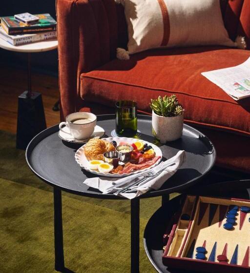 فندق صغير Copper Vine Wine Pub & Inn