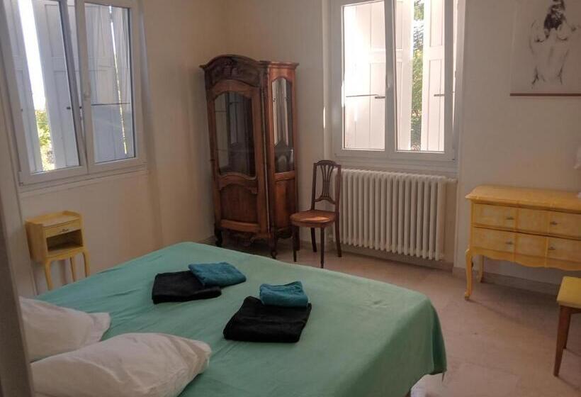 مبيت وإفطار Chambre D Hôte La Sousto