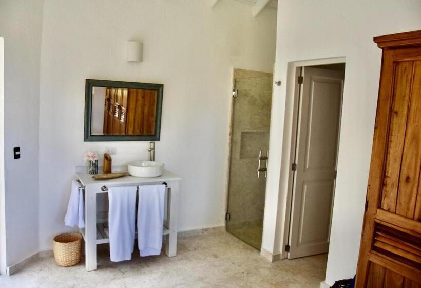تختخواب و صبحانه Jandalavillage