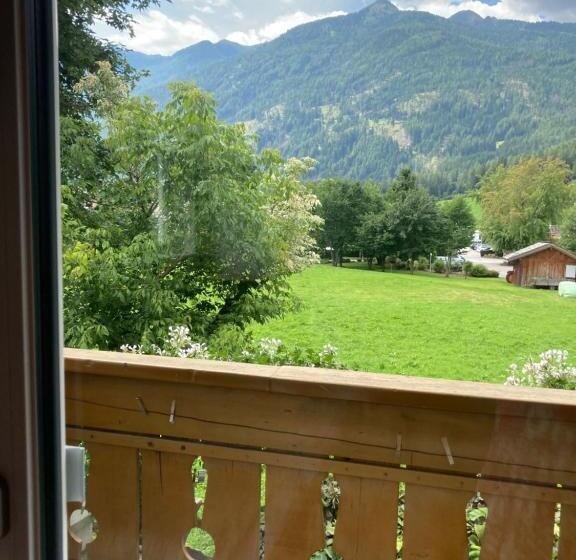 Bed and Breakfast Pension Obermair