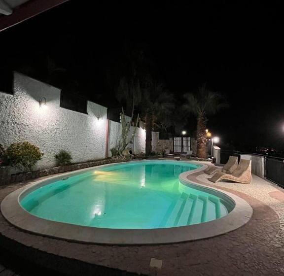 Bed and Breakfast Villa Robi