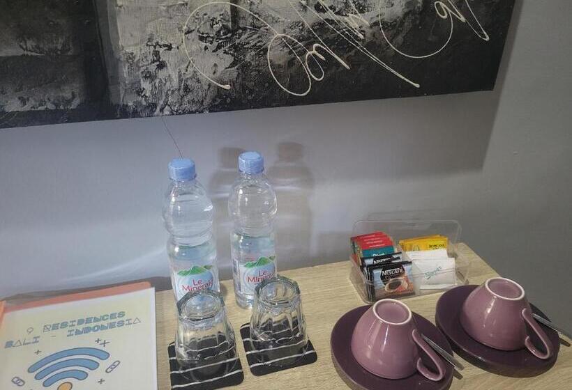ホテル 9 Residences Seminyak