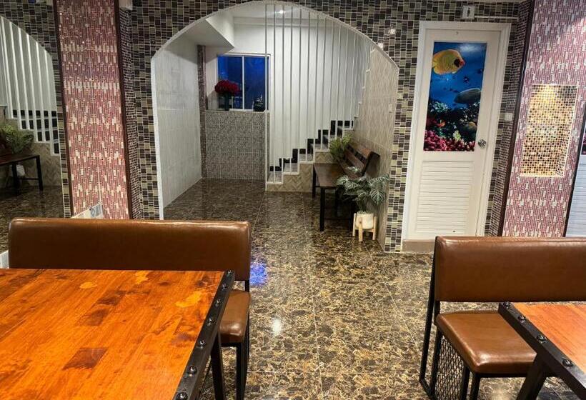 فندق Agadir Guest House