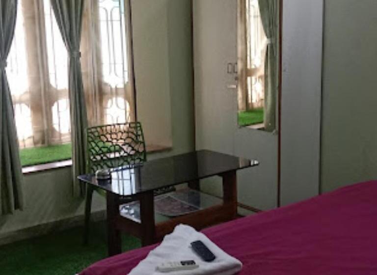 호텔 Mayurika Inn Bhubaneswar