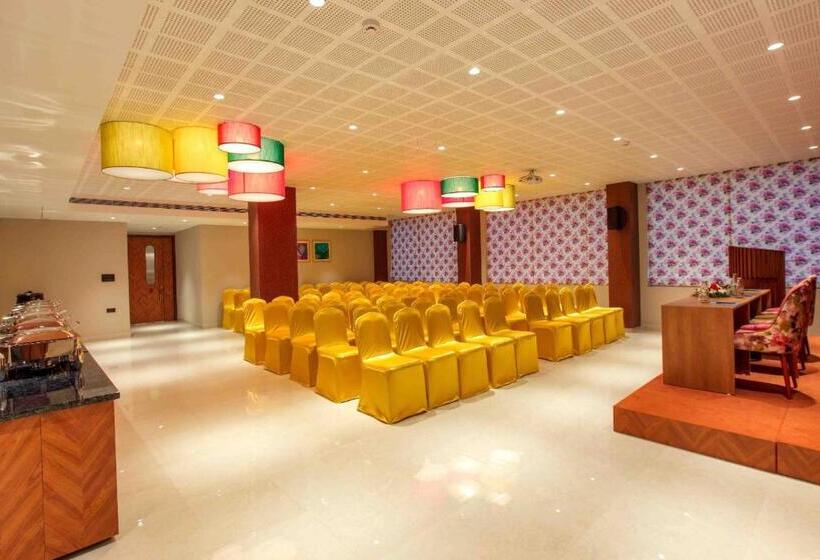 فندق Park Residency Puthuppally