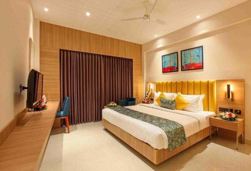 فندق Park Residency Puthuppally