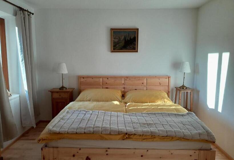 ペンション Haus Lemmerer