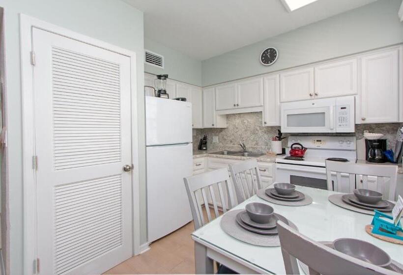 منتجع Clearwater Beach Suites #106