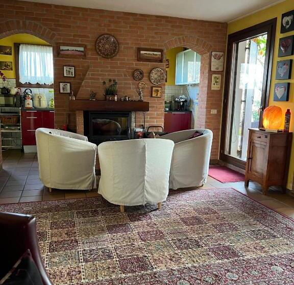 مبيت وإفطار B And B Serenella Country House