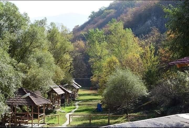 تختخواب و صبحانه Belveder Eco Resort