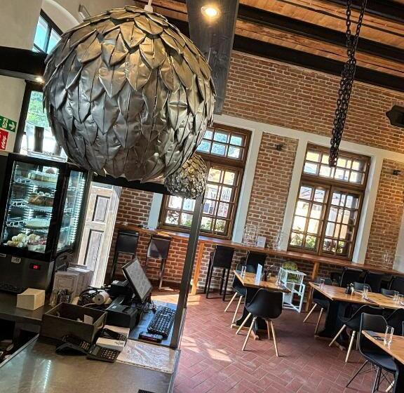 Boutique Hotel Barvirna