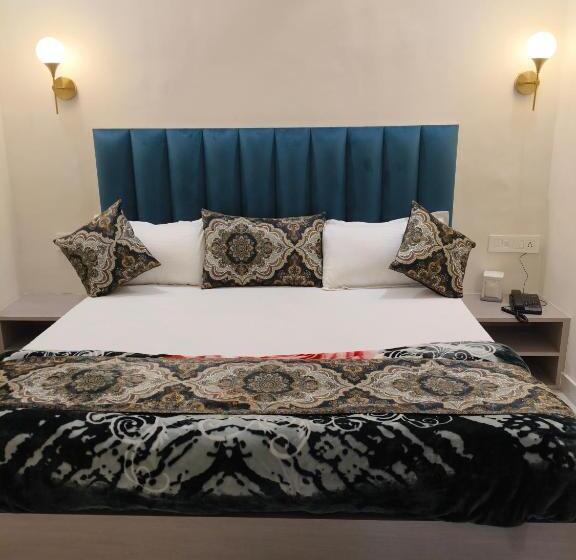 Отель Blu Breeze