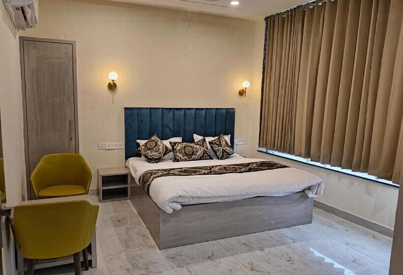 Отель Blu Breeze