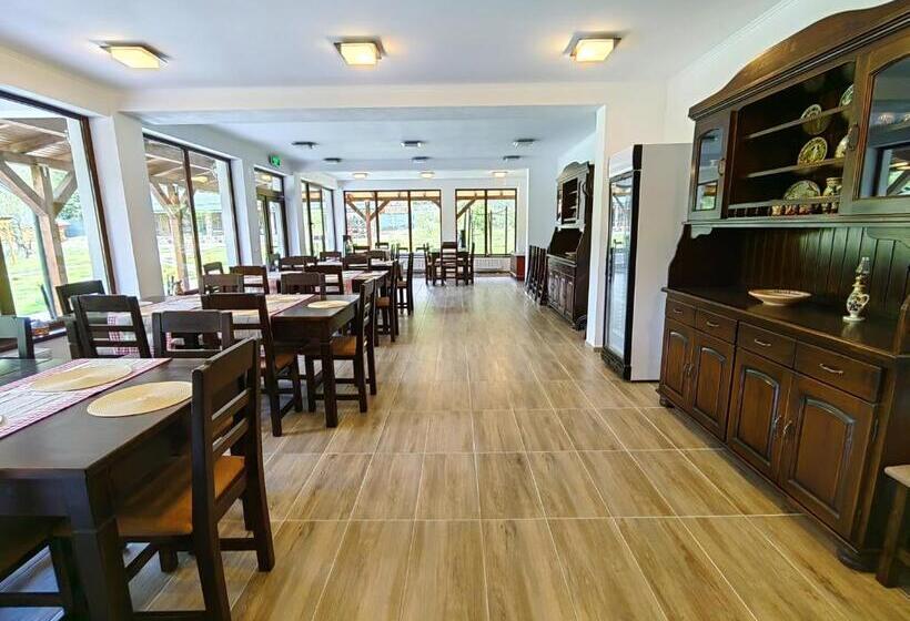 酒店 Pensiunea Pastravaria Vistisoara
