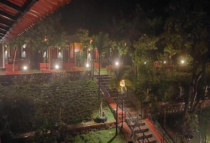 فندق Jv Cottages Mulshi