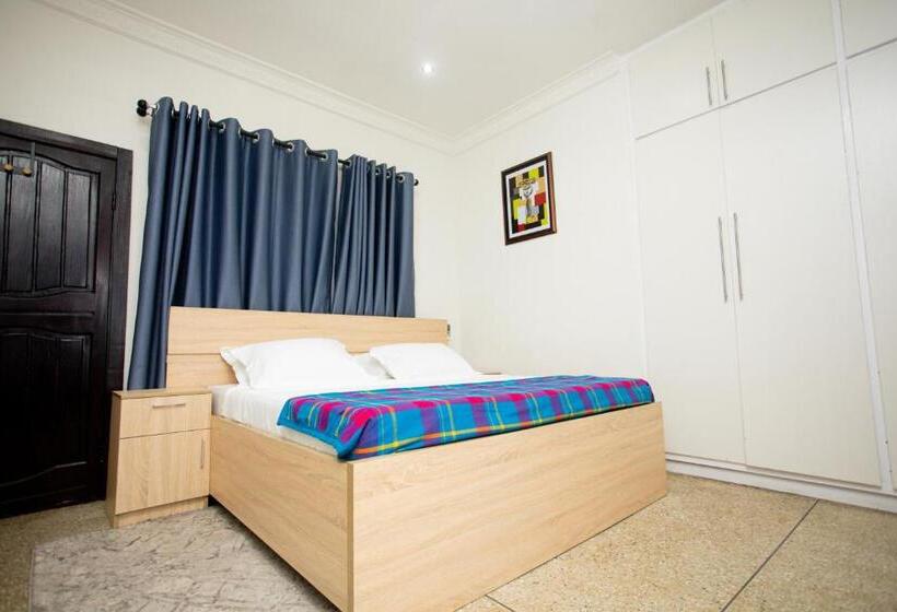 بنسيون Lc Lodge & Event Centre