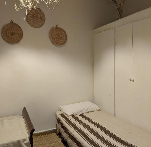 پانسیون Private Room For Women Only, خاصة بالنساء