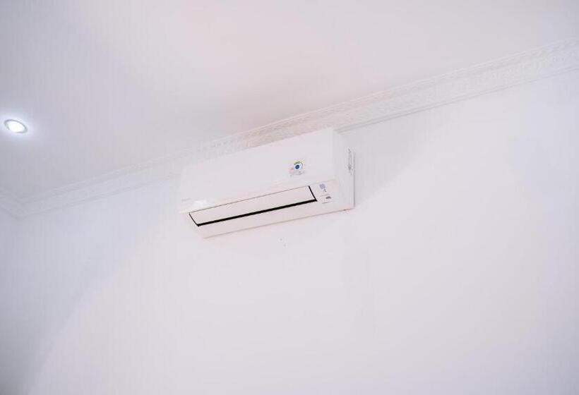 پانسیون Villa Kamaria