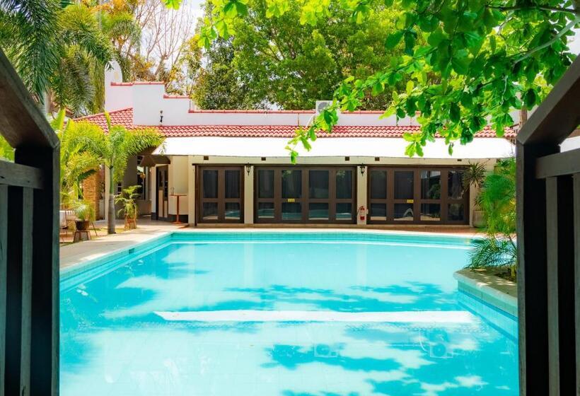 منتجع Las Palmas De San Jose Leisure Club