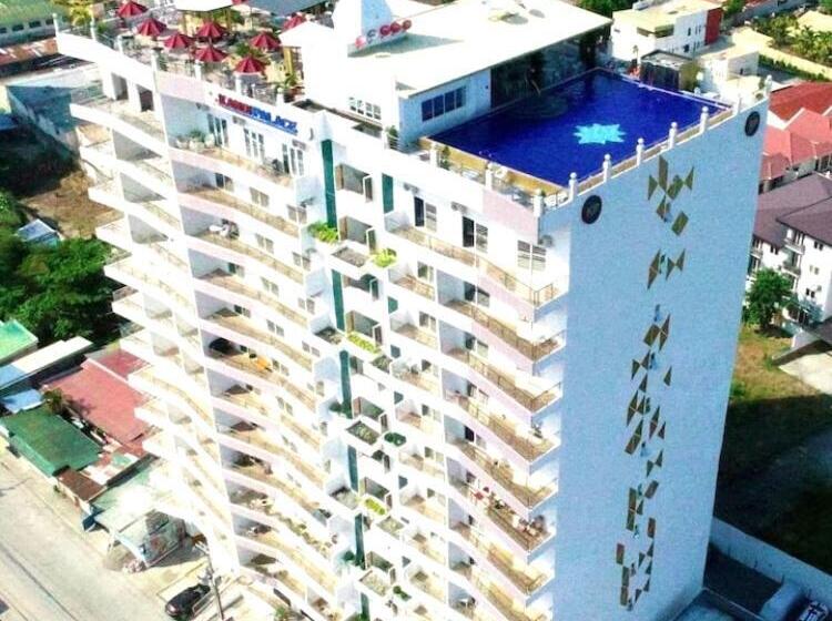 酒店 Deluxe Room With King Bed And Balcony At Kandi Palace