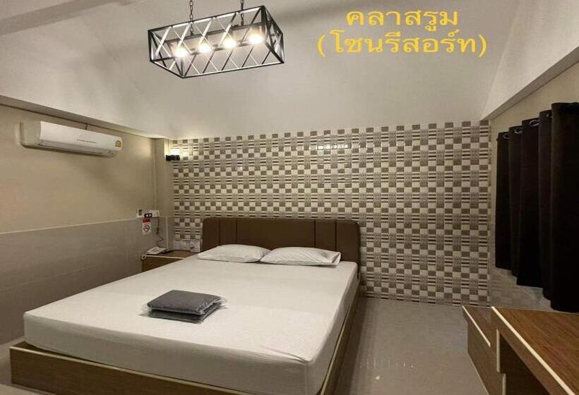 فندق Oyo 75522 Classroom Resort