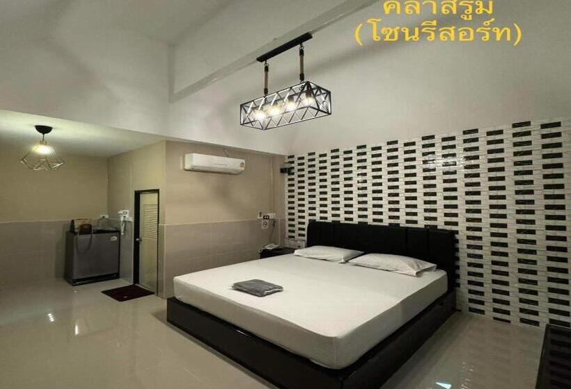 فندق Oyo 75522 Classroom Resort