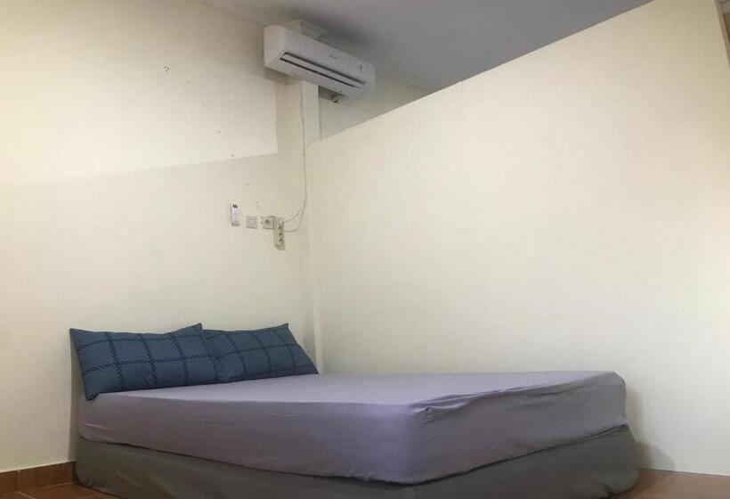 هتل Oyo 94153 Bantul Syariah Homestay