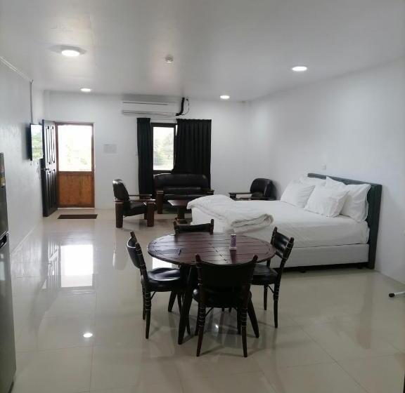 هتل White Diamond Apartments