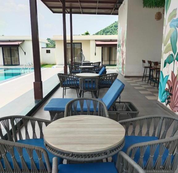 فندق Amore Farms Kukas Jaipur