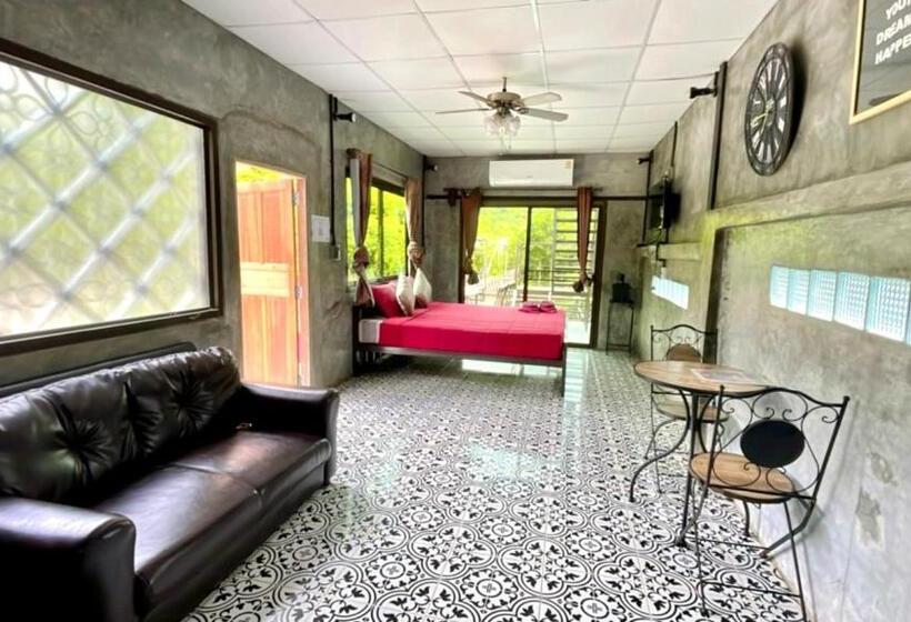 فندق Baan Apa Erawan Resort