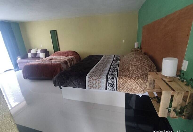 هتل Mextlitlán Tierra De Lunas