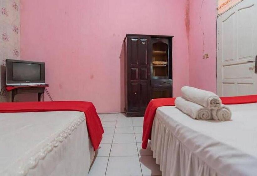 هتل Oyo 94163 Vida Homestay