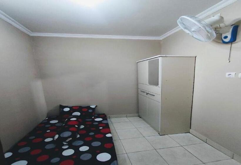 هتل Spot On 94146 Rama Residence Syariah