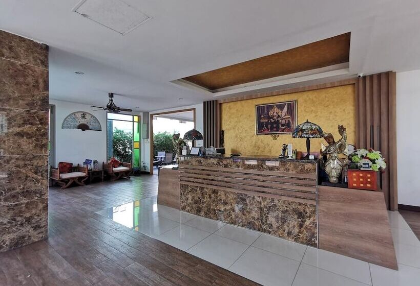 Kokotel Pattaya North Beach
