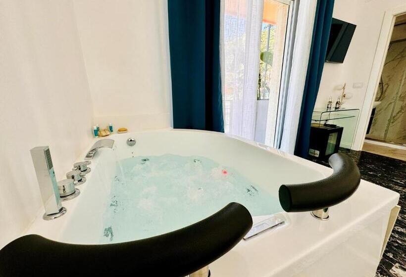 پانسیون New Seaside Suite